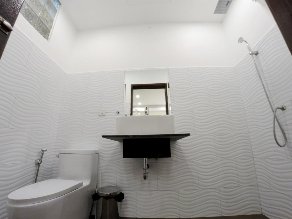 Aura Thematic Hostel Phnom Penh Chambre photo