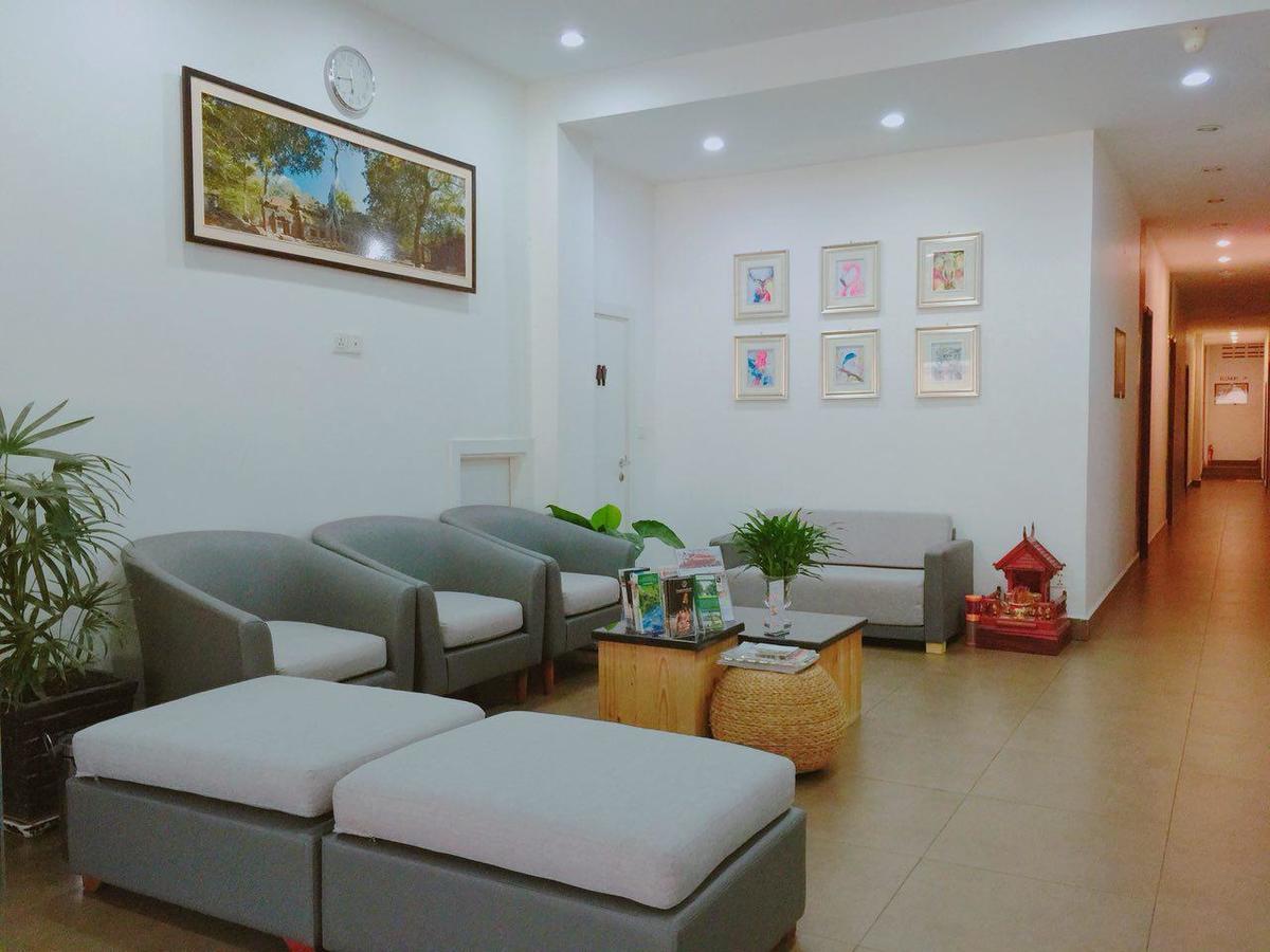 Aura Thematic Hostel Phnom Penh Extérieur photo